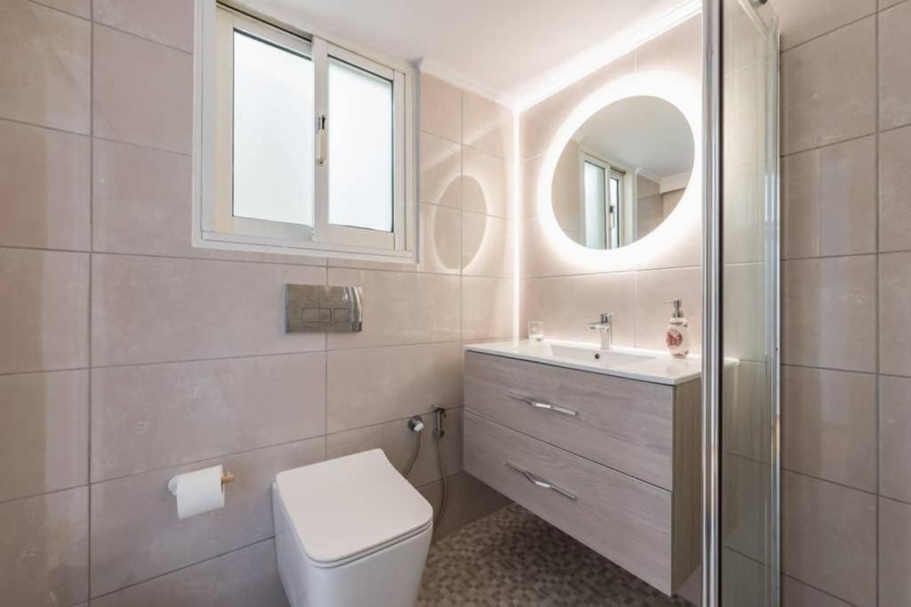 New! Bright & Remodeled 1Bed Apt 2Min Walk To Acropolis Athens Ngoại thất bức ảnh