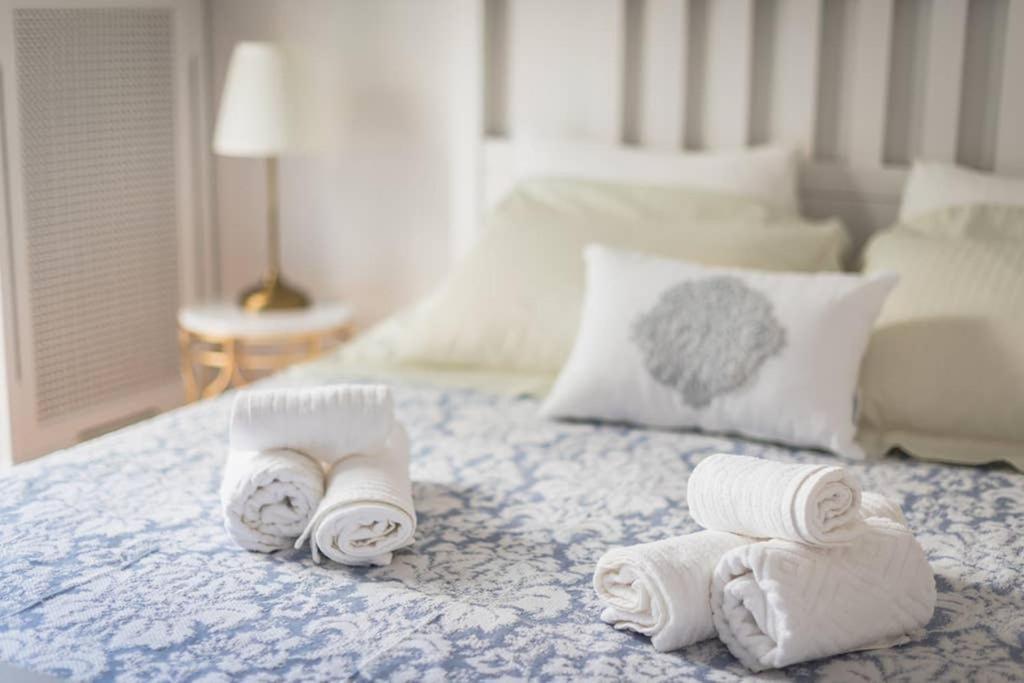 New! Bright & Remodeled 1Bed Apt 2Min Walk To Acropolis Athens Ngoại thất bức ảnh